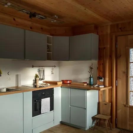 Traditional Chalet In The Heart Of Nature 샬레 *